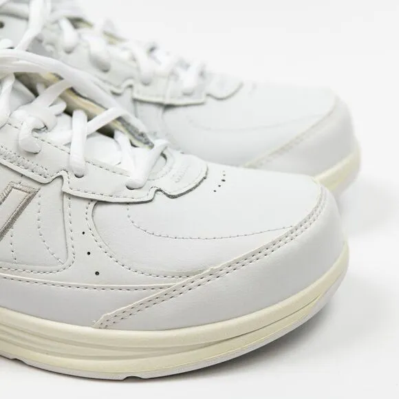 New Balance 577 Women's Comfort Walking Shoes Size 9