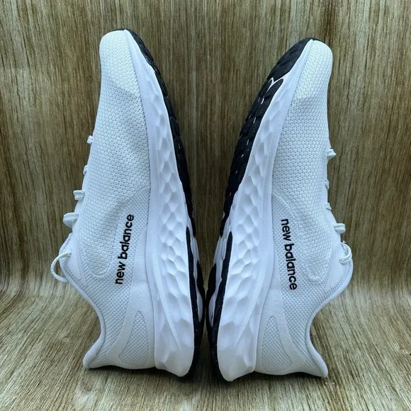 New Balance Fresh Foam Arishi v4 Men's Size 14 EE White Running Shoes MARISAV4