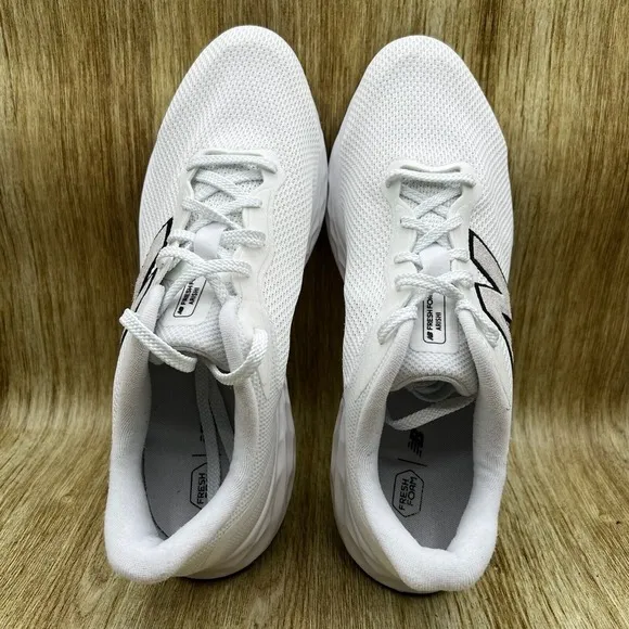 New Balance Fresh Foam Arishi v4 Men's Size 14 EE White Running Shoes MARISAV4