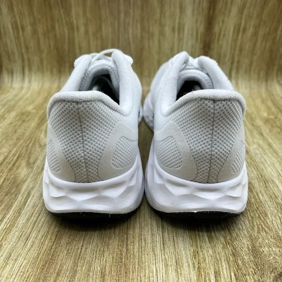 New Balance Fresh Foam Arishi v4 Men's Size 14 EE White Running Shoes MARISAV4
