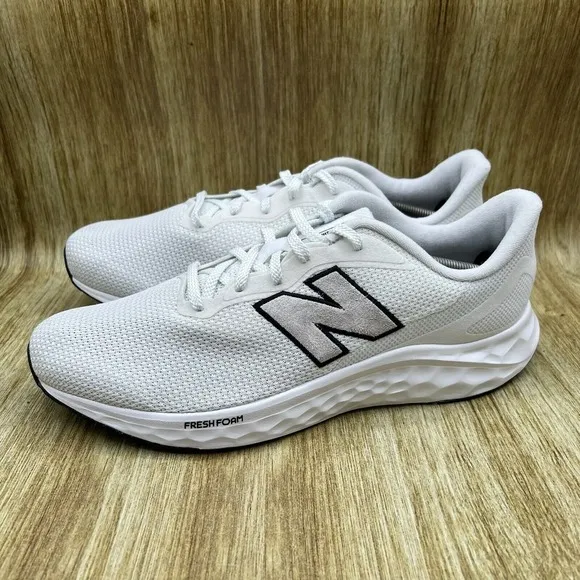 New Balance Fresh Foam Arishi v4 Men's Size 14 EE White Running Shoes MARISAV4