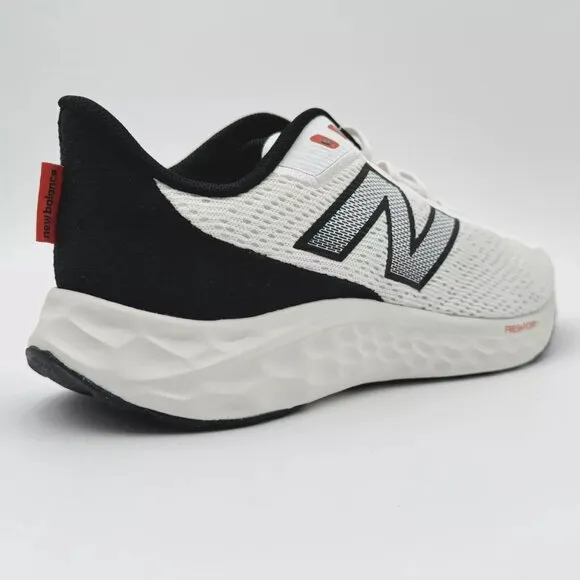 New Balance Fresh Foam Arishi v4 Running Shoes Men's Size 8.5 / Women's 10 White