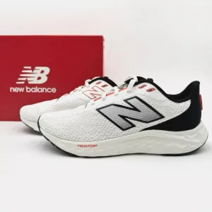 New Balance Fresh Foam Arishi v4 Running Shoes Men's Size 8.5 / Women's 10 White