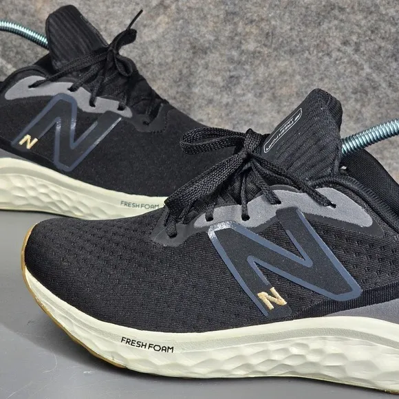 New Balance Fresh Foam Arishi v4 Women's 10 Running Shoes Black WARISEK4