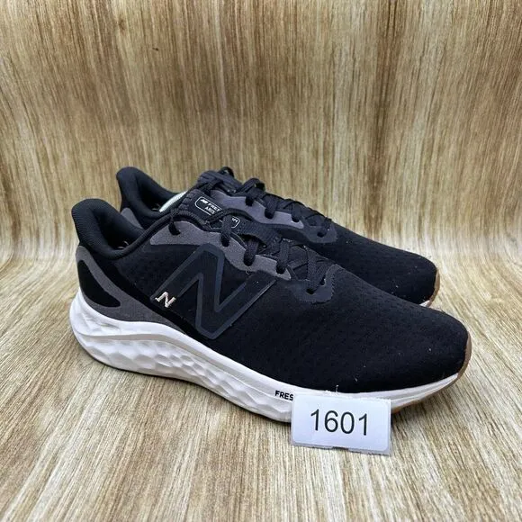 New Balance Fresh Foam Arishi v4 Women's Size 9 Black Sneakers‎ Shoes Running