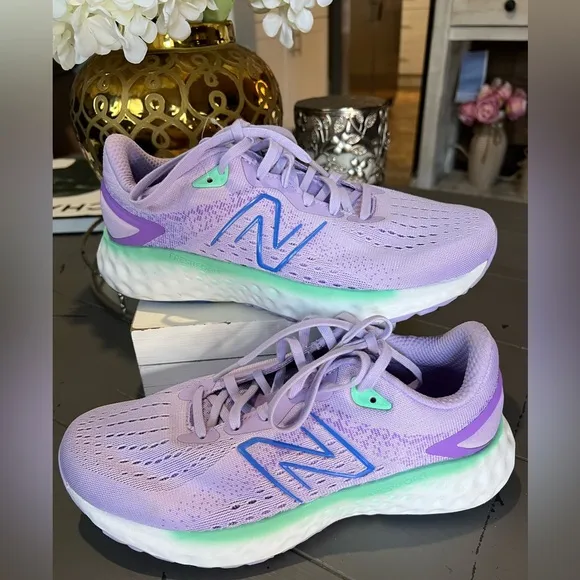 New Balance Fresh Foam Evoz Women's Purple Running Shoes Size 8.5W