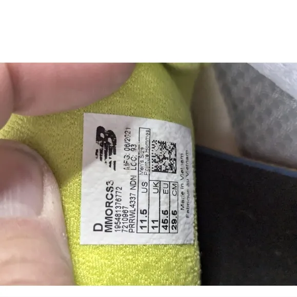 New Balance Fresh Foam More V3 Mens Size 11.5D Running Shoes