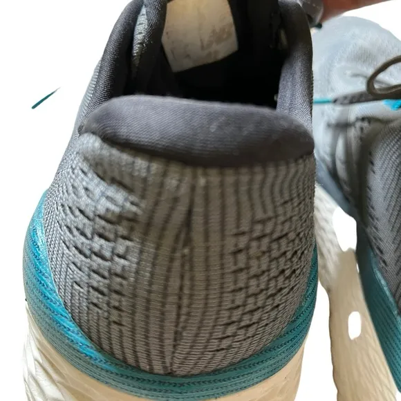 New Balance‎ Fresh Foam More V3 Sneakers Men's 10 Blue Running Shoes READ PLS✅