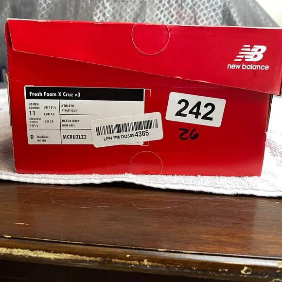 New Balance Fresh Foam X Cruz v3 Mens 11 Black Grey Running Shoes