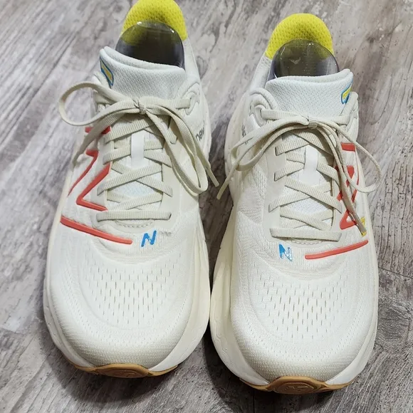 New Balance Fresh Foam X More V4 Wide Beige Orange Women Running Shoes WMORCF4-D