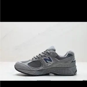 New Balance Gray Athletic Shoes with Mesh Suede Upper