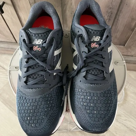New Balance Mens 860 V9 Blue Running Shoes Sneakers M860PF9 Size 8 D NWOB