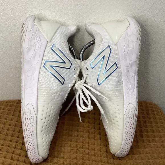 New Balance Mens Fresh Foam X Lav V2 Tennis Pickleball Shoes Sz 9 White Sneakers