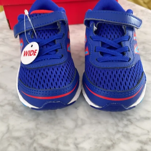 New Balance Toddler Sneakers Size 6W 6 Wide