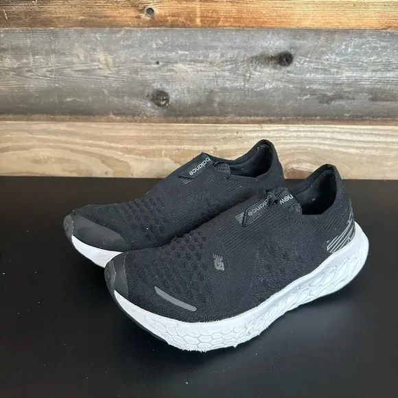 New Balance Women’s 9.5 Fresh Foam x 1080 Unlaced V1 Running Shoes W1080SLK