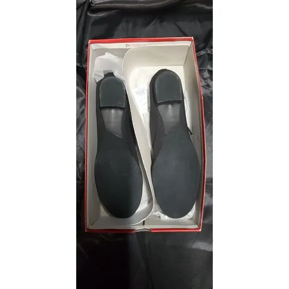 NEW Capezio Womens Practice 1.25&quot; Cuban Heel Ballroom Shoe (Black) – Size 8.5M