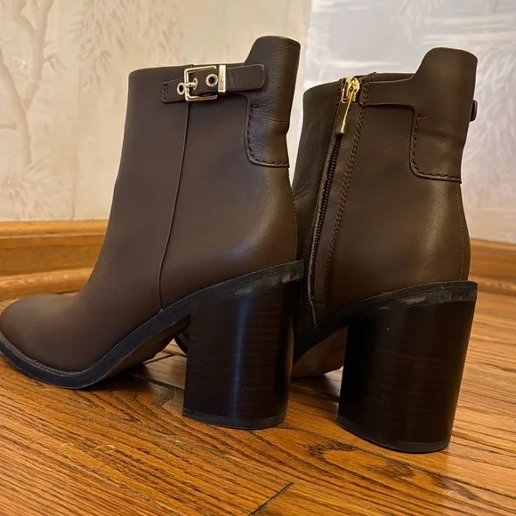 NEW! Franco Sarto Umber Dark Brown Leather Rivet Ankle Bootie - Size 6