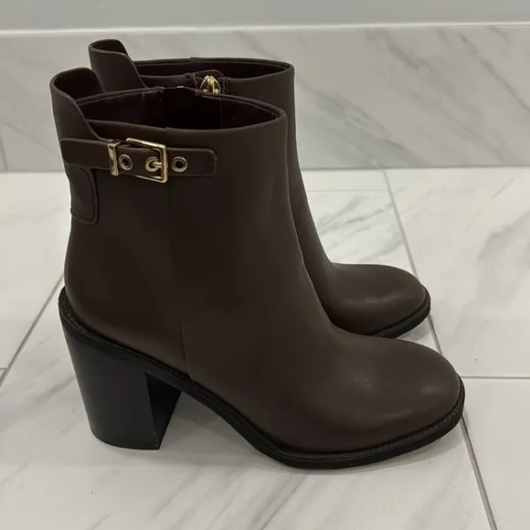 NEW! Franco Sarto Umber Dark Brown Leather Rivet Ankle Bootie - Size 6