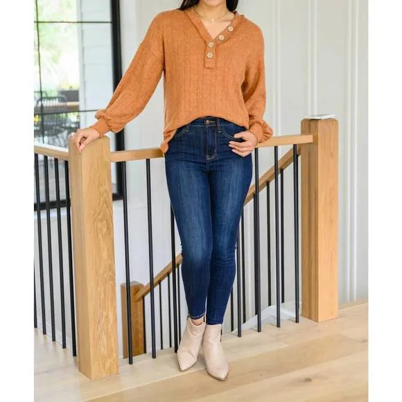 NEW JUDY BLUE back yoke skinny jeans with phone pocket in blue