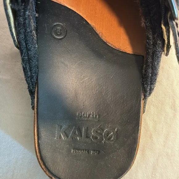 NEW KALSO Earth Shanti Black Mules Clogs Buckle Grommets Wool Negative Heel 8