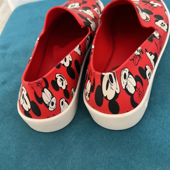 NEW Melissa Shoes Disney Slip On Sneakers