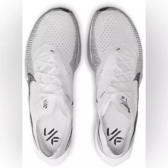 NEW!! Nike Vaporfly 3 Running Shoes - Men’s 6.5 / Woman’s 8 (No Box)