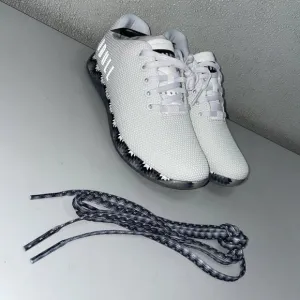 NEW NOBULL Outwork Training Shoes White Graphic M6 / W7.5 CrossFit Sneakers