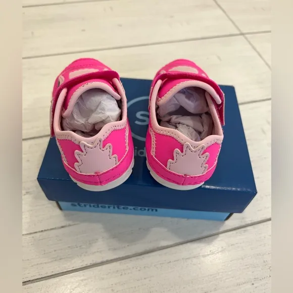 New Stride Rite Pink Flamingo Splash Sandals Toddler Girl Size 5 BNIB NWT