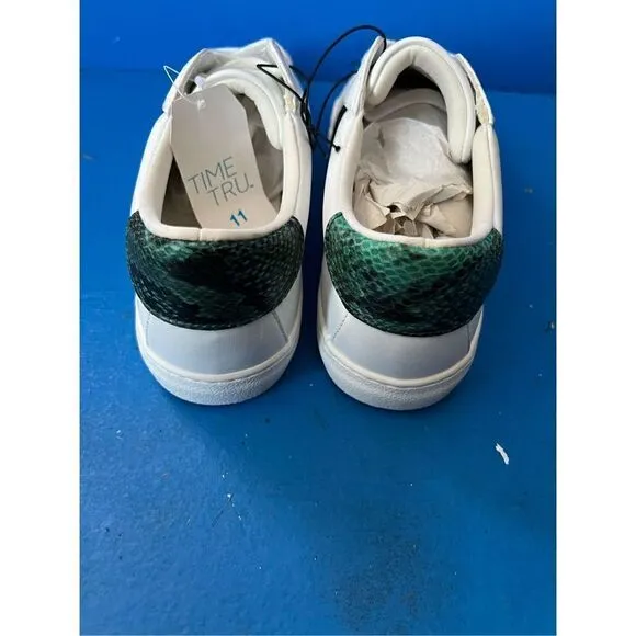 NEW Time And True Womens White Tennis Shoes Memory Foam Leopard stripe Sz 11 M
