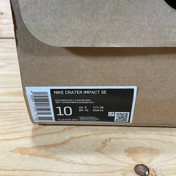 NIB Nike Men's Crater Impact SE Shoes# DJ6308 002Size Men’s 10green grey