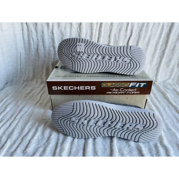 NIB Skechers Classic Fit w/ Air  Cooled Memory Foam Charcoal 204568 Shoes
