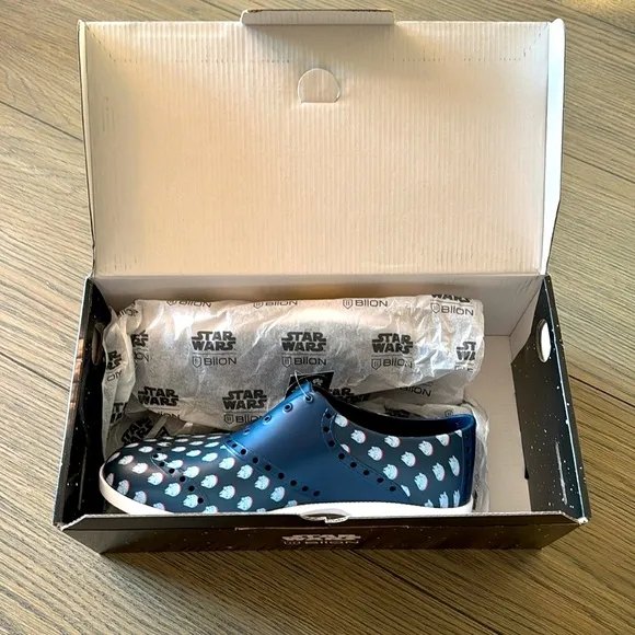 NIB ✨ STAR WARS x Biion Men’s Slip On Athletic Shoes
