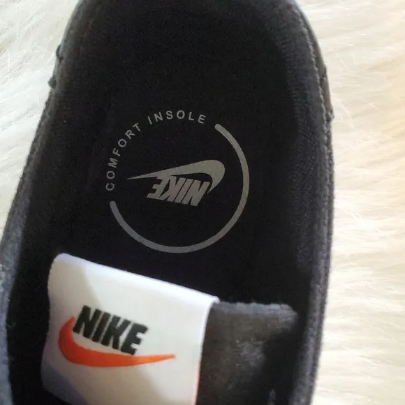 Nike - 2Pcs Short   Tennis Shoes