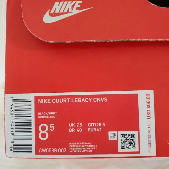 Nike - 2Pcs Short   Tennis Shoes