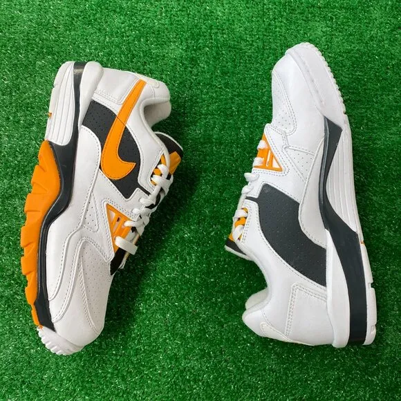 Nike Air Cross Trainer 3 Low Mens Casual Shoes White Orange DZ5423-100 VNDS Sz 7