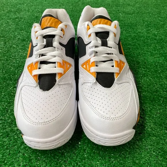 Nike Air Cross Trainer 3 Low Mens Casual Shoes White Orange DZ5423-100 VNDS Sz 7
