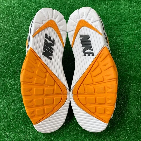 Nike Air Cross Trainer 3 Low Mens Casual Shoes White Orange DZ5423-100 VNDS Sz 7