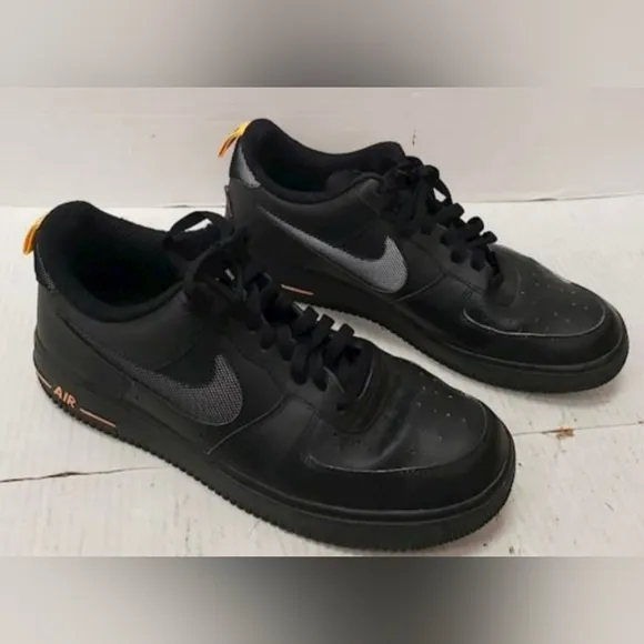 NIKE AIR FORCE 1 ‘07 LV8 ‘CUT-OUT’ Men’s Size 12 Used Excellent MSRP $230