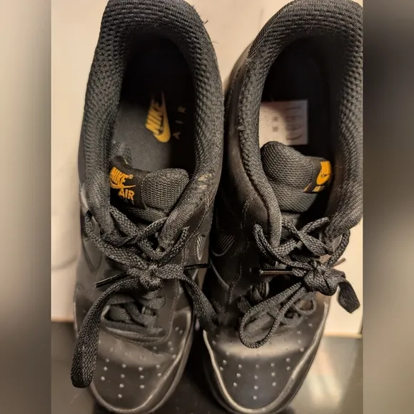 NIKE AIR FORCE 1 ‘07 LV8 ‘CUT-OUT’ Men’s Size 12 Used Excellent MSRP $230