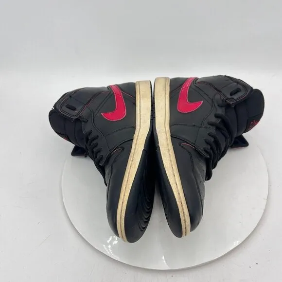 Nike Air Jordan 1 Retro Mid Men Sz 11.5 554724-009 Black Team Red Training Shoes