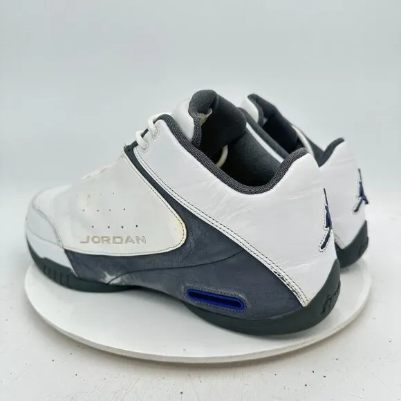 Nike Air Jordan Men Size 13 313534-105 White Silver Black Basketball Shoes