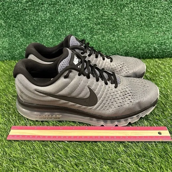 Nike Air‎ Max 2017 Mens 11 Gray Black Shoes Sneaker Athletic Running Training