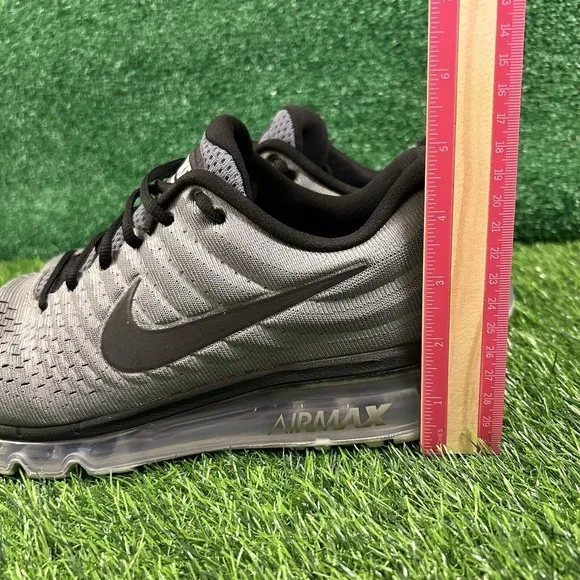 Nike Air‎ Max 2017 Mens 11 Gray Black Shoes Sneaker Athletic Running Training