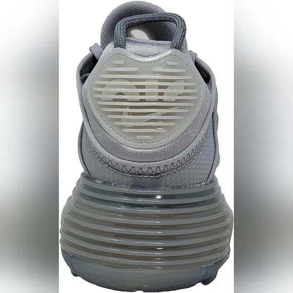 NIKE AIR MAX 2090 mens size 13 cross training running shoes sneakers