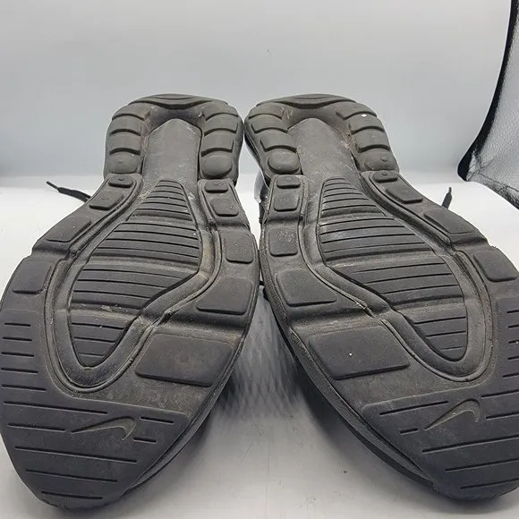Nike Air Max 270 Women's Size 7.5 Triple Black Shoes Sneakers AH6789-006