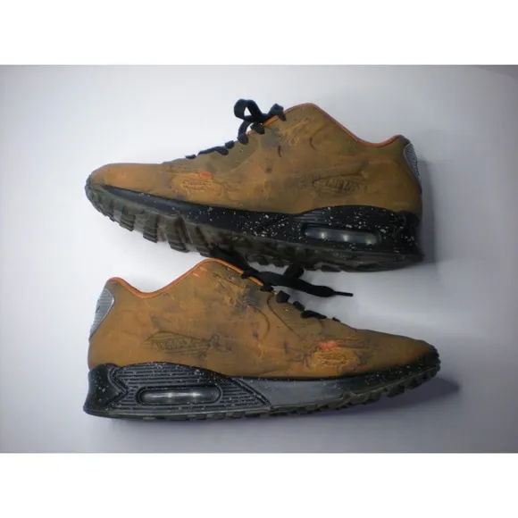 Nike Air Max 90 Qs Mars Landing Mens US 10 Shoes Magma Orange