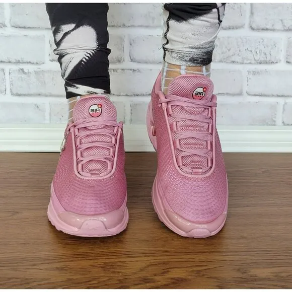 ❤️❤️Nike Air Max Dn Low Size 6 Women's Running Shoes Pink HV4861-600 New