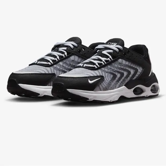 Nike Air Max TW Big Kids' Shoes