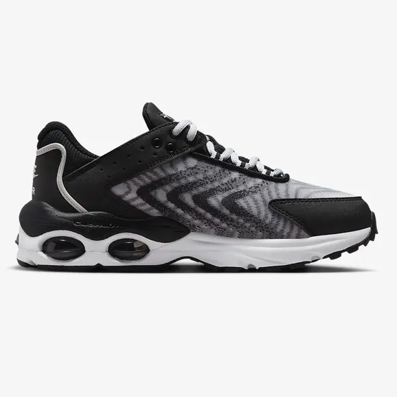 Nike Air Max TW Big Kids' Shoes