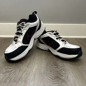 Nike Air Monarch IV Men's 12 4E Wide Shoes White Black Red Sneakers 416355-101
